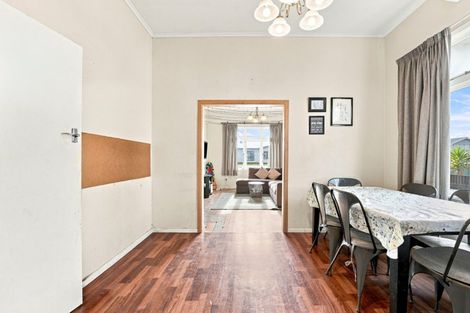 Photo of property in 44 Maxwell Avenue, Durie Hill, Whanganui, 4500