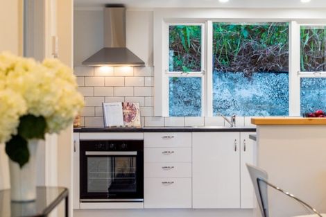 Photo of property in 6 Crosby Street, Mornington, Dunedin, 9011