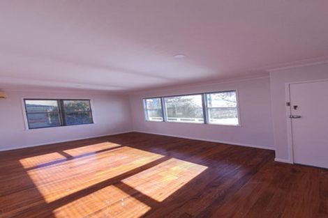 Photo of property in 3/22 Wellington Street, Papakura, 2110