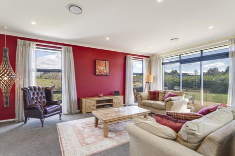 Photo of property in 165 Ridgeview Road, Redwood Valley, Richmond, 7081