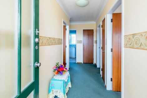 Photo of property in 2a Sylvan Avenue, Waikanae, 5036