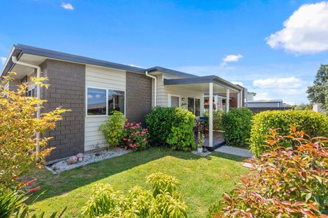 Photo of property in 9 Coprosma Close, Papamoa Beach, Papamoa, 3118