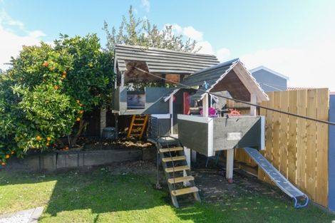 Photo of property in 8 Cardiff Place, Tamatea, Napier, 4112
