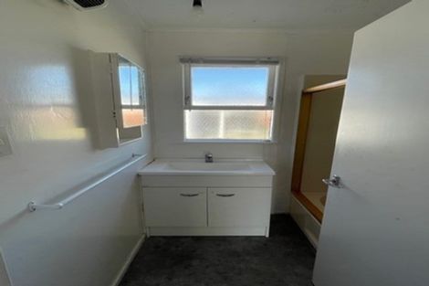 Photo of property in 20 Wordsworth Road, Manurewa, Auckland, 2102