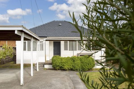 Photo of property in 43 Rogan Street, Mount Roskill, Auckland, 1041