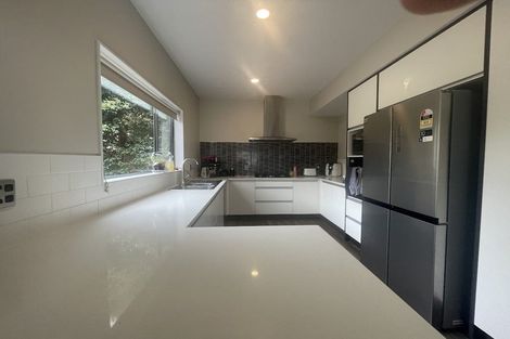 Photo of property in 38a Archers Road, Glenfield, Auckland, 0629