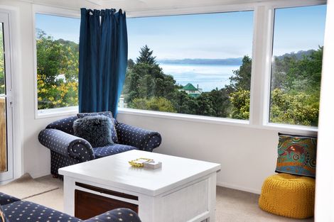 Photo of property in 8 Hillside Crescent, Leigh, 0985