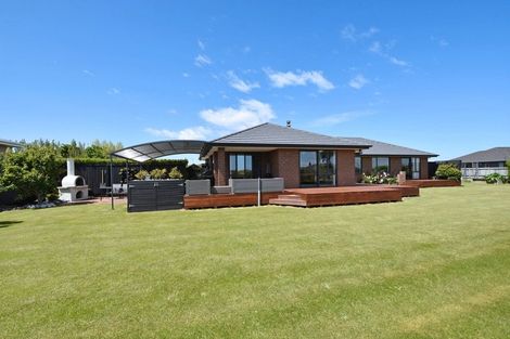 Photo of property in 18 Majestic Chance, Seaward Bush, Invercargill, 9812
