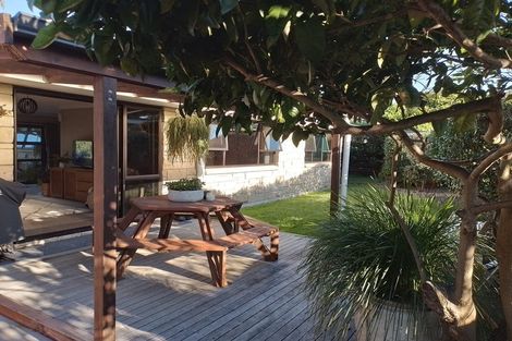 Photo of property in 12a Parkvale Road, Otumoetai, Tauranga, 3110