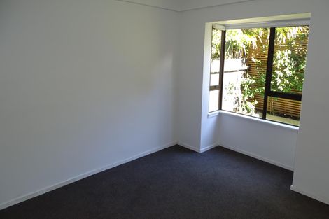 Photo of property in 3/59 Norwood Road, Bayswater, Auckland, 0622
