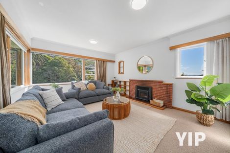 Photo of property in 17 Hollies Crescent, Johnsonville, Wellington, 6037