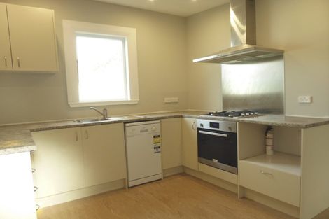 Photo of property in 30 Childers Terrace, Kilbirnie, Wellington, 6022