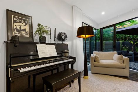 Photo of property in 5 Remuremu Street, Long Bay, Auckland, 0630