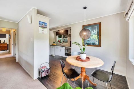 Photo of property in 44a Riserra Drive, Ranui, Auckland, 0612