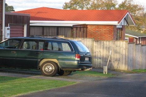 Photo of property in 1/26 Patons Road, Howick, Auckland, 2014