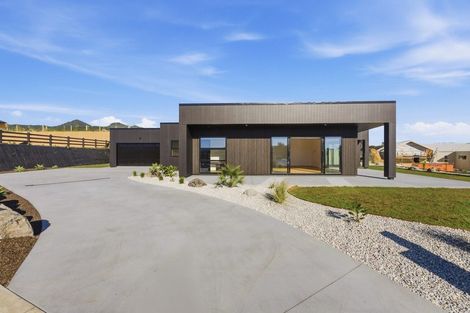 Photo of property in 13b Cunningham Lane, Kaitake, Oakura, 4374