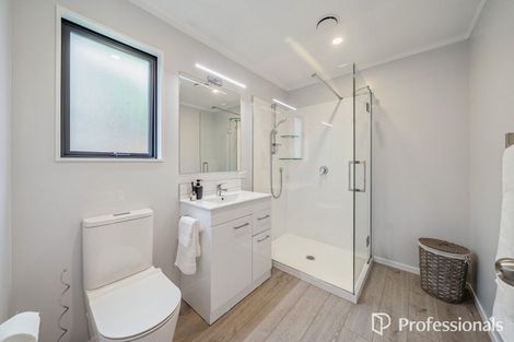 Photo of property in 13 Otamarau Grove, Maungaraki, Lower Hutt, 5010