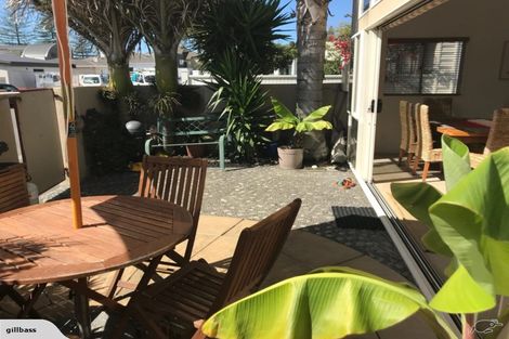 Photo of property in 107 Waghorne Street, Ahuriri, Napier, 4110