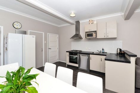 Photo of property in 587 Bank Street, Te Awamutu, 3800