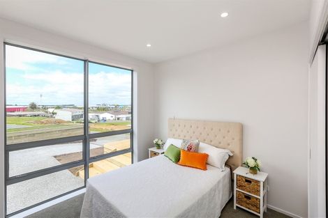 Photo of property in 3 Hinz Lane, Bell Block, New Plymouth, 4312