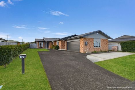 Photo of property in 87 Riverside Drive, Waiuku, 2123