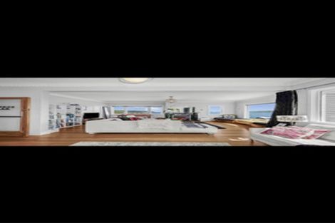 Photo of property in 58 Ferry Road, Days Bay, Lower Hutt, 5013