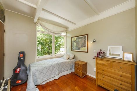 Photo of property in 23 Surrey Crescent, Hokowhitu, Palmerston North, 4410