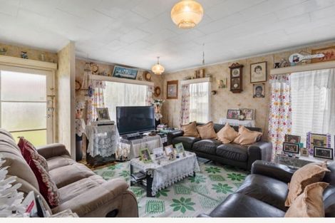 Photo of property in 10 Cosmo Place, Otara, Auckland, 2023