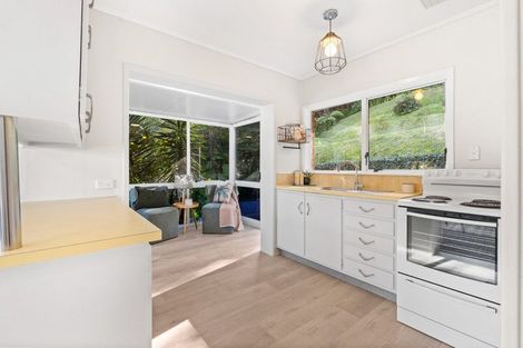 Photo of property in 1/29 King Richard Place, Browns Bay, Auckland, 0630