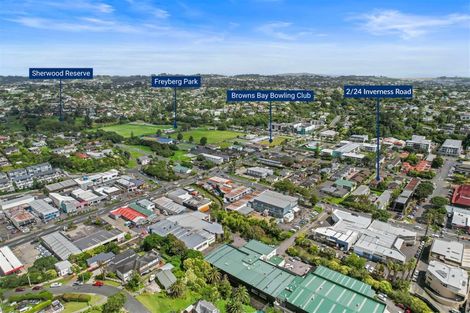 Photo of property in 2/24 Inverness Road, Browns Bay, Auckland, 0630