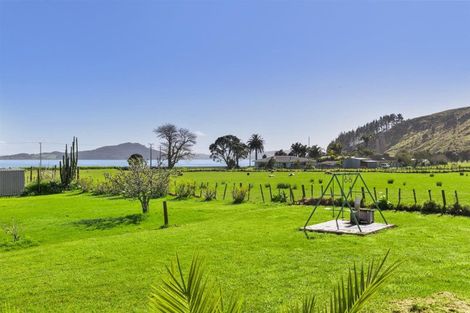 Photo of property in 14 Karaka Road, Kawakawa Bay, Papakura, 2585