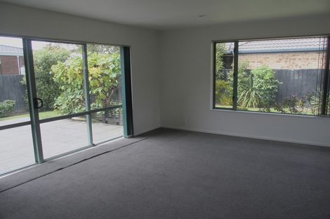 Photo of property in 3 Carinya Lane, Heathcote Valley, Christchurch, 8022