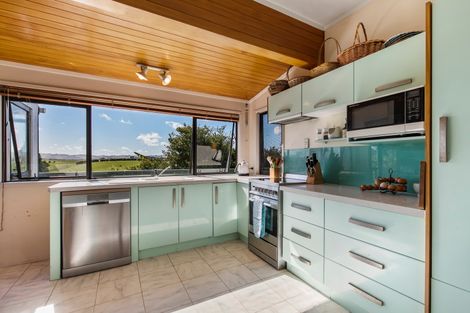 Photo of property in 33 Needham Road, Paerata, Drury, 2578