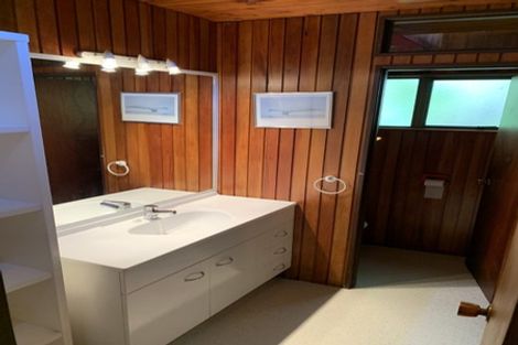 Photo of property in 541b South Titirangi Road, Titirangi, Auckland, 0604