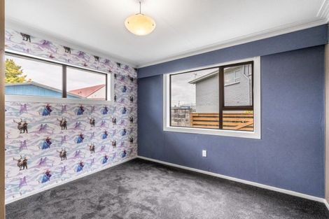 Photo of property in 52 Edinburgh Crescent, Waikiwi, Invercargill, 9810