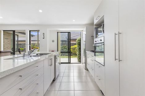 Photo of property in 5 Edgeview Crescent, Fitzroy, Hamilton, 3206