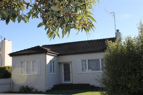 Photo of property in 13 Logan Avenue, Marewa, Napier, 4110