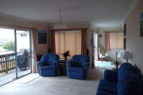 Photo of property in 25 Meadowviews Drive, Welcome Bay, Tauranga, 3112