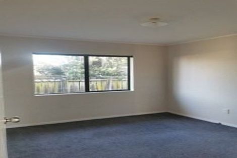 Photo of property in 28 Barneys Farm Road, Clendon Park, Auckland, 2103