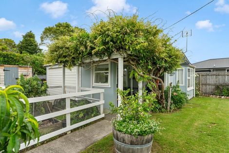 Photo of property in 43 East Street, Greytown, 5712