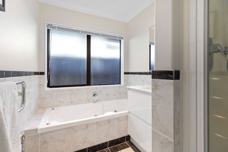 Photo of property in 39 Donnington Place, Bethlehem, Tauranga, 3110