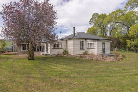 Photo of property in 8 Mcraes Road, Waikari, 7385