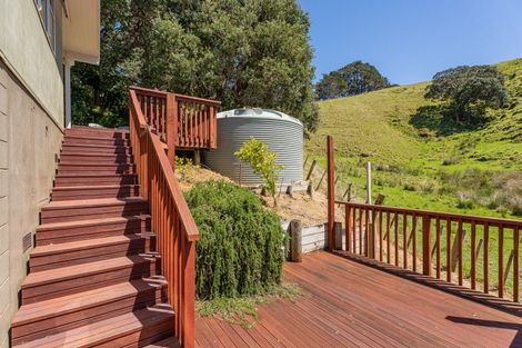 Photo of property in 50 Otautu Wharf Road, Colville, Coromandel, 3584