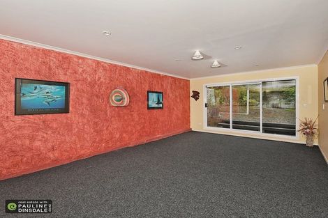 Photo of property in 10 Waikaraka Beach Road, Tamaterau, Whangarei, 0174