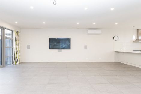 Photo of property in 2/31 Lyndon Street, Riccarton, Christchurch, 8041