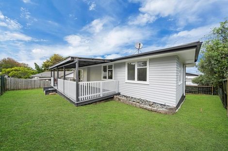 Photo of property in 1/20 Sarajevo Place, Massey, Auckland, 0614