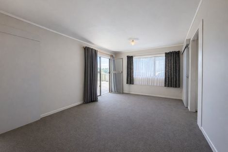 Photo of property in 53b Fyvie Avenue, Tawa, Wellington, 5028