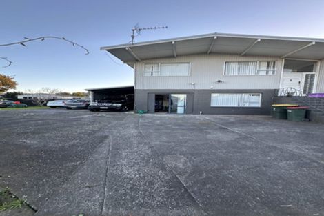 Photo of property in 6 Minton Place, Manurewa, Auckland, 2102