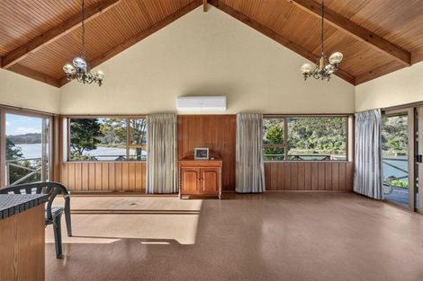 Photo of property in 80 Messenger Road, Stillwater, Silverdale, 0993