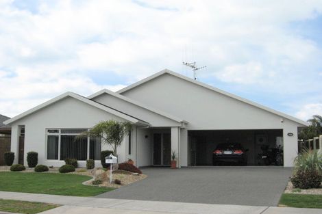 Photo of property in 7 Saint Clair Place, Papamoa Beach, Papamoa, 3118